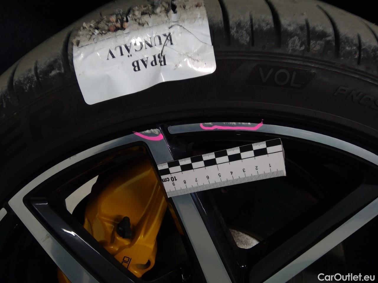 Volvo  XC60  T8 455 Pole.Eng. AWD Aut #2