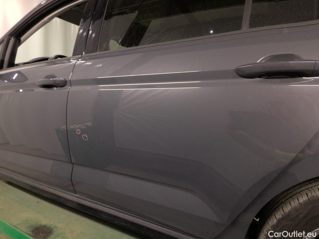  Volkswagen  Touran  TDI 150 RL Edit. Aut. #7