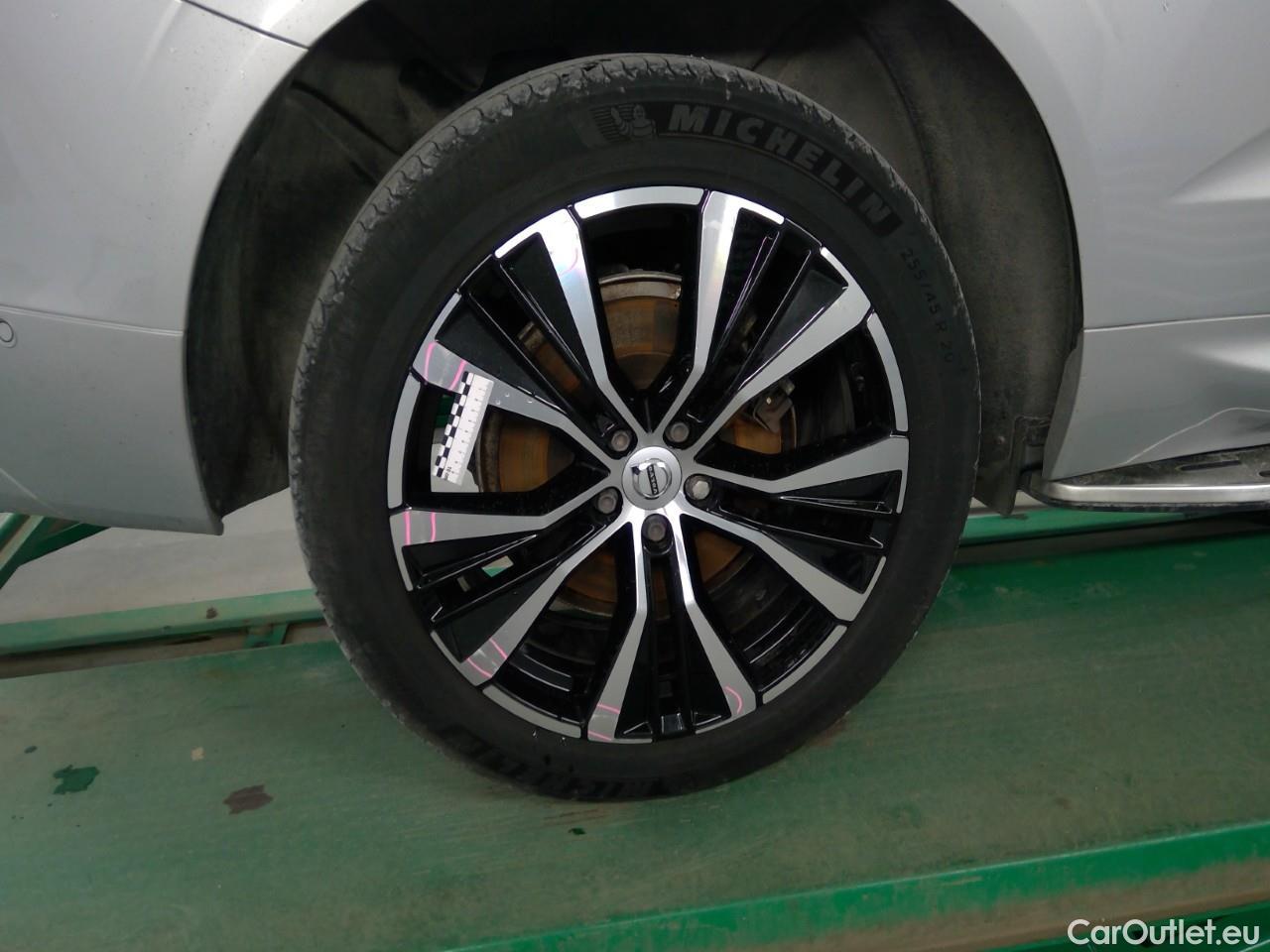  Volvo  XC60  T6 350 Ultim.Dark AWD Aut #27