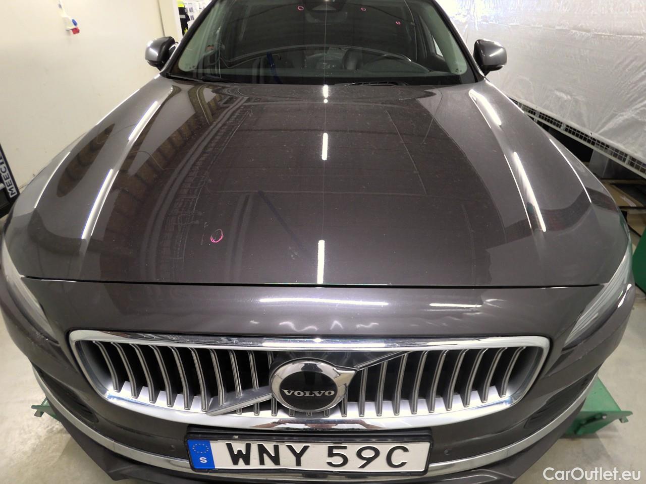  Volvo  V90  T8 Inscr. Rech. AWD Aut #14