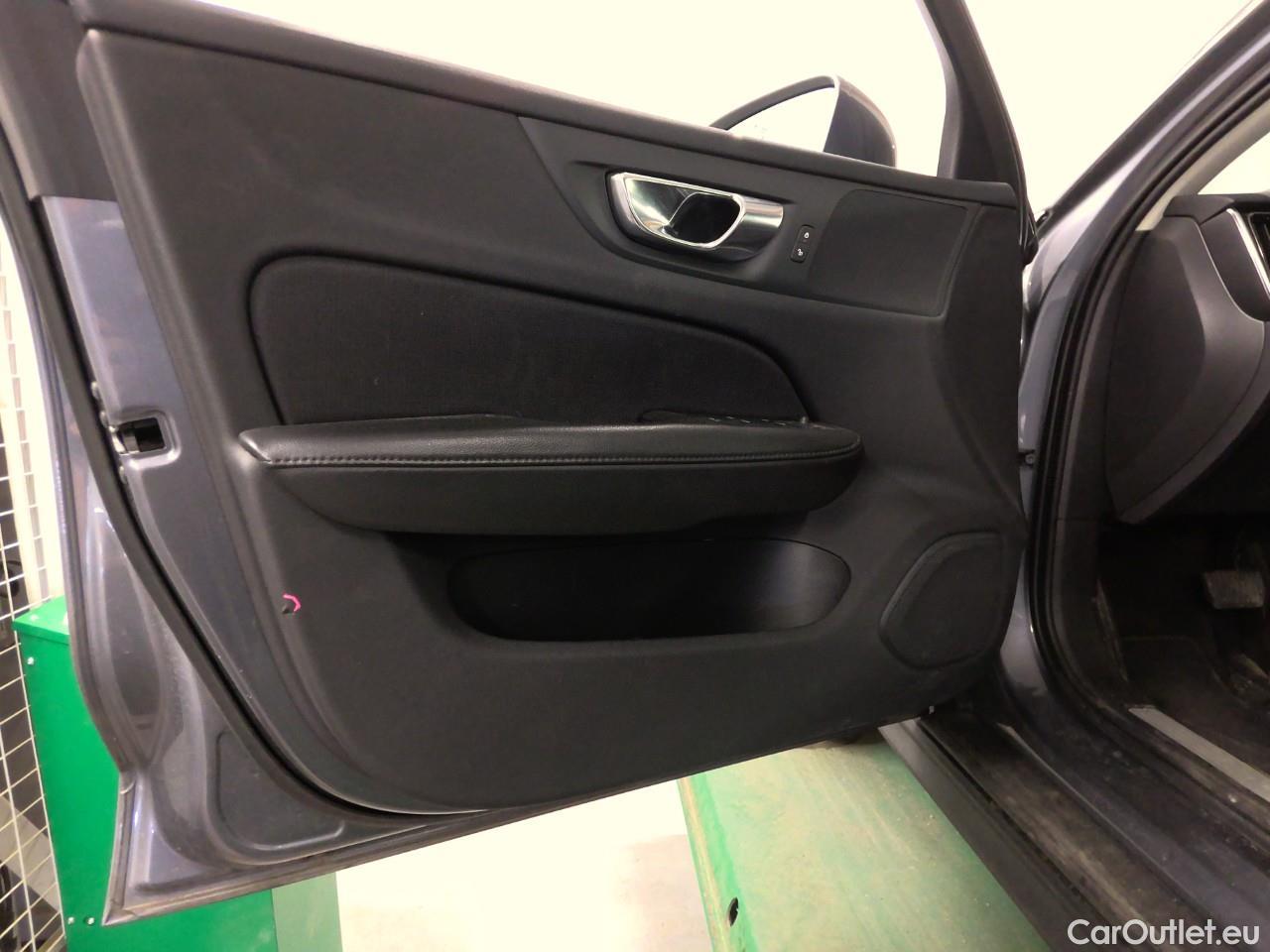  Volvo  V60  CC B4 D AWD Adv.SE Par.Aut #13