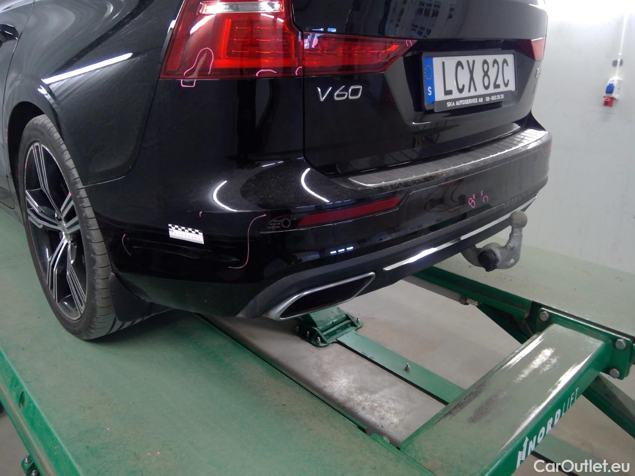  Volvo  V60  B5 AWD Inscription Aut #32