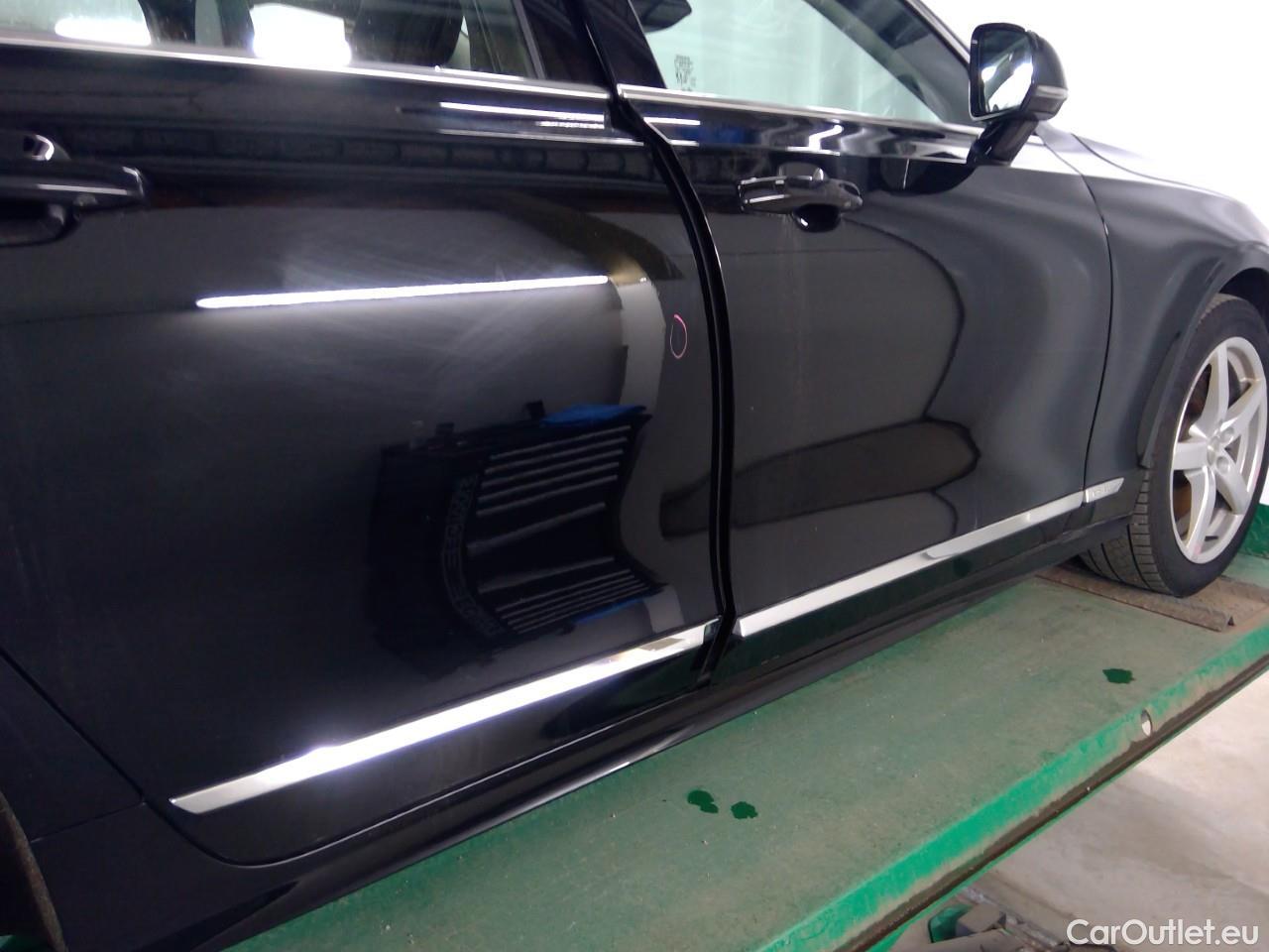  Volvo  V90  T6 350 Insc.Exp. AWD Aut #29