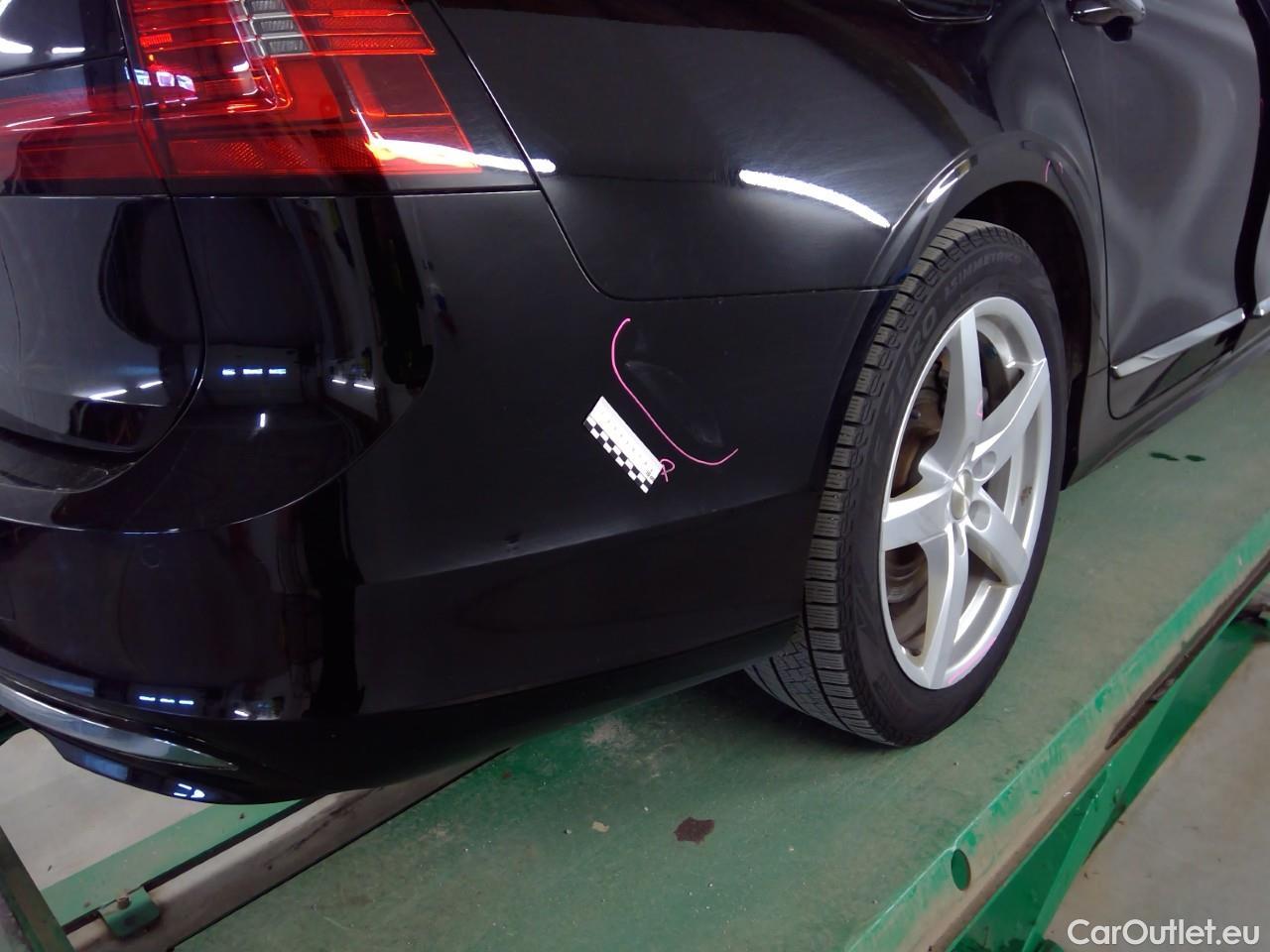  Volvo  V90  T6 350 Insc.Exp. AWD Aut #20