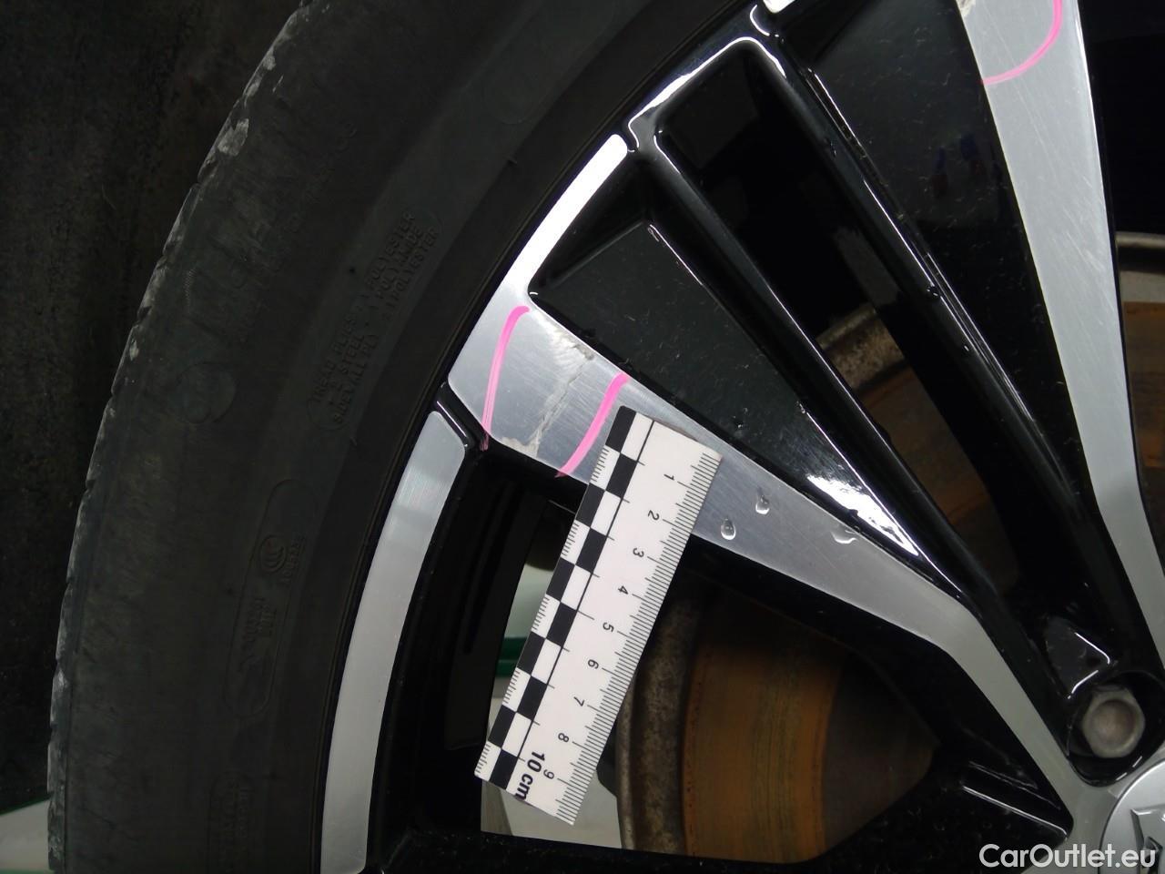  Volvo  XC60  T6 350 Ultim.Dark AWD Aut #28