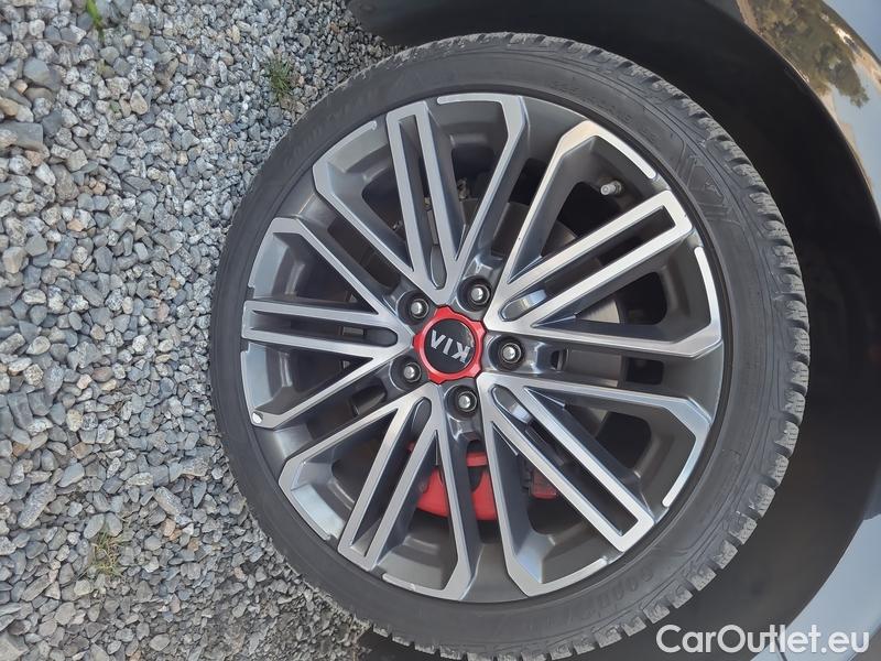  KIA  Cee'd ProCeed  (CD)(2018) ProCeed 1.6 T-GDI GT AT 5d #16
