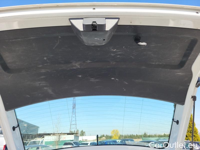  Skoda  Fabia  Combi (2015)  Com.1.0TSI 70 Style #16