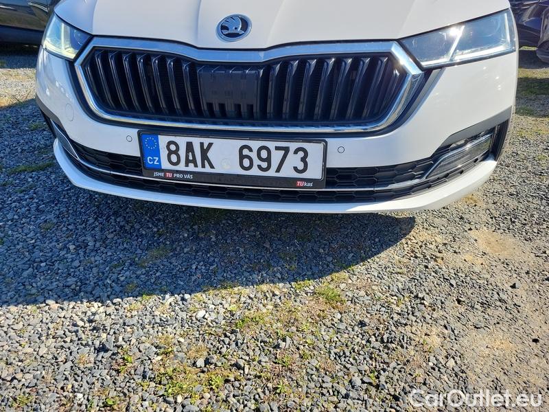  Skoda  Octavia  Lim. (NX3)(2020) Oct. 2.0TDI 110 Style AT 5d #1