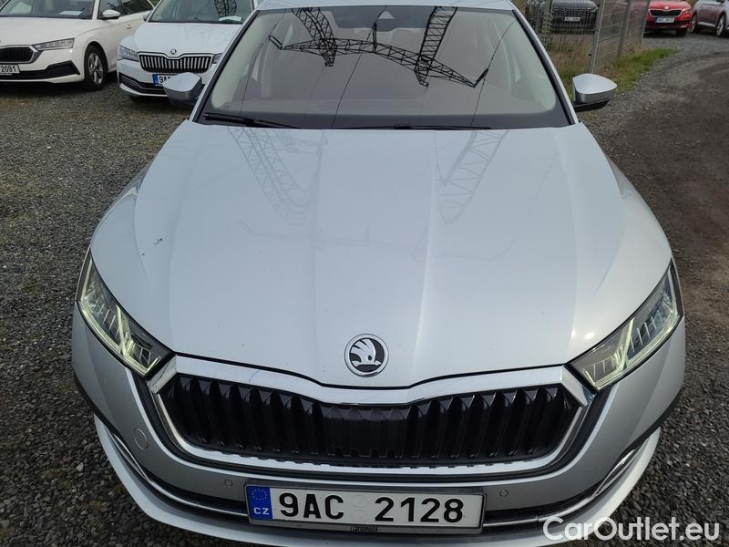  Skoda  Octavia  Lim. (NX3)(2020)  1.5TSI 110 Style 5d #1