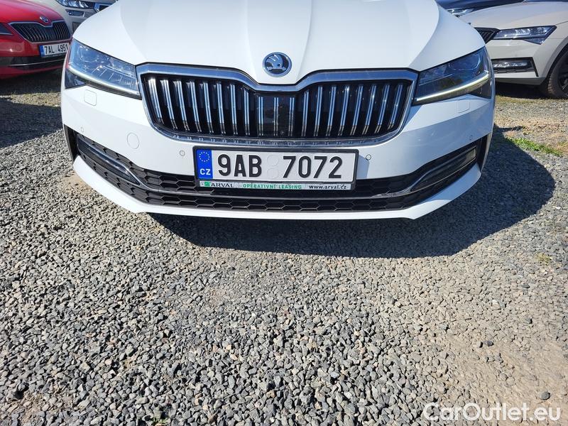  Skoda  Superb  Combi (3V5)(2015) Supe.2.0TDI 147 L&K Combi Aut #3