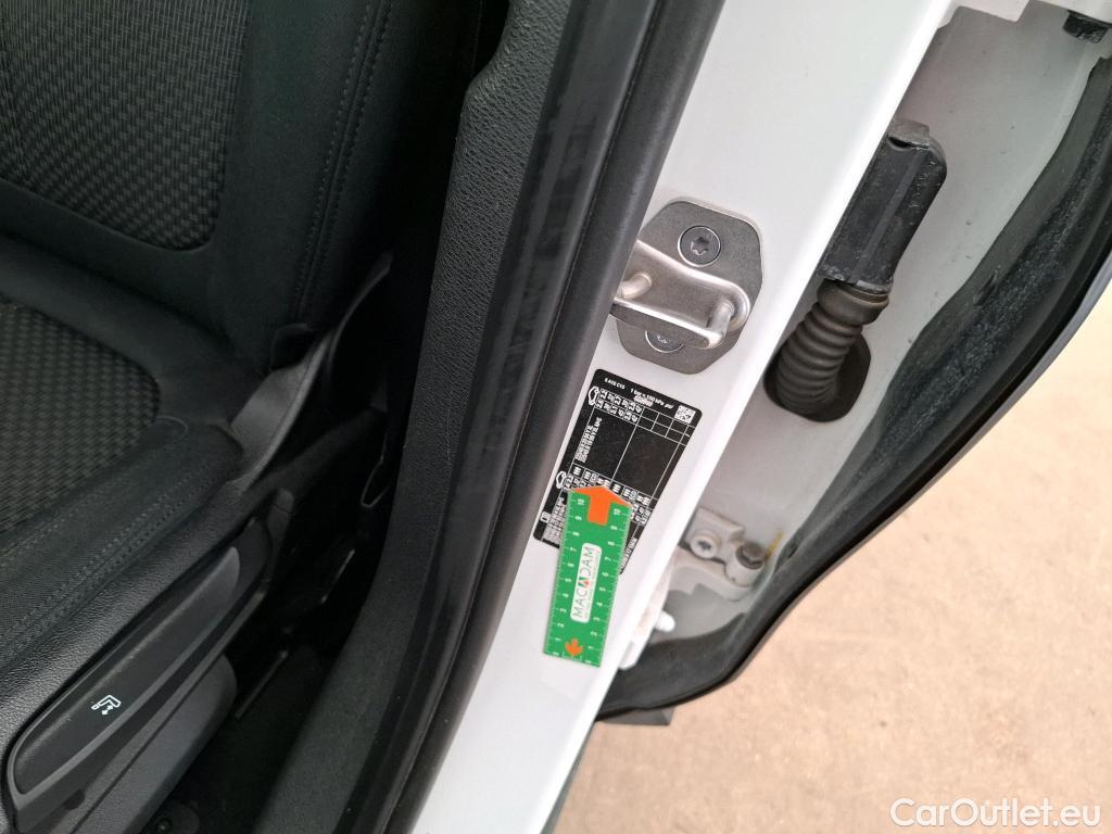  Bmw  X1 Série  sDrive18d Lounge 2.0 150CV BVA8 E6d #8