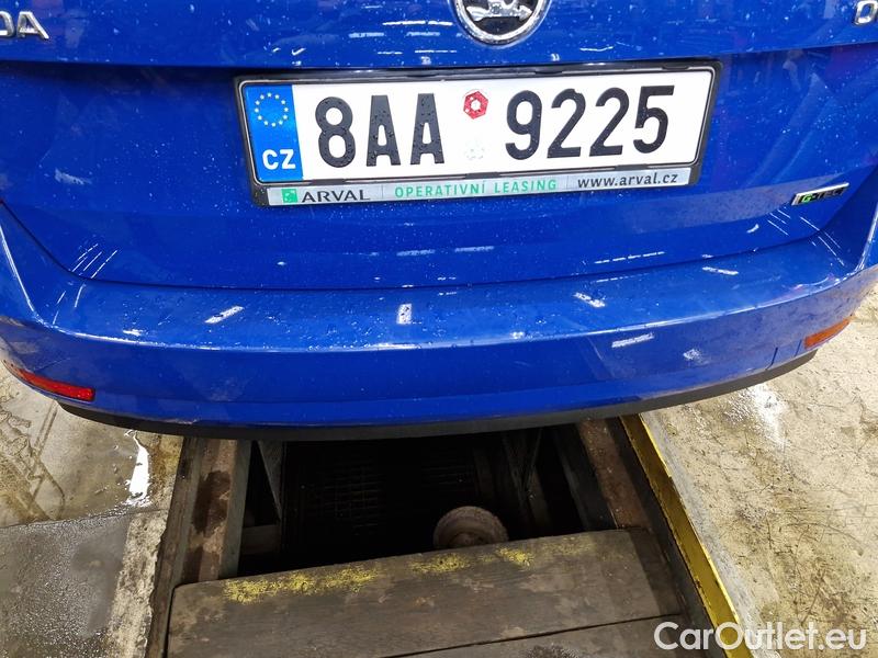  Skoda  Octavia  Combi  (5E5)(03.2017->) Oct.Co1.5TSI CNG 130 Active AT #12