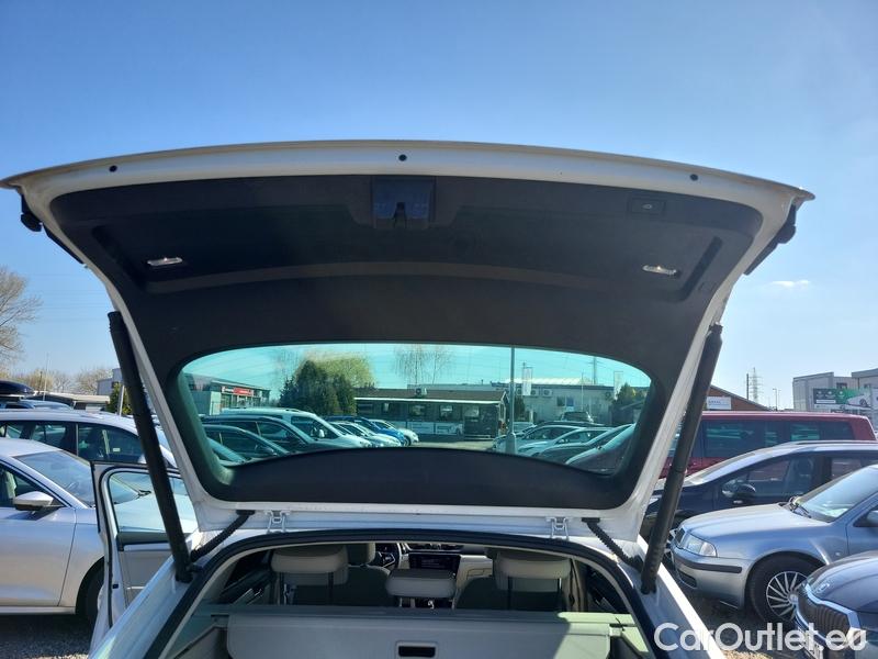  Skoda  Superb  Combi (3V5)(2015) Supe.2.0TDI 147 L&K Combi Aut #9