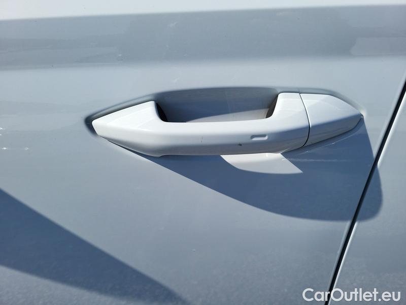  Skoda  Octavia  Combi (NX3)(2020) Oct.Combi 2.0TDI 110 Style AT #3