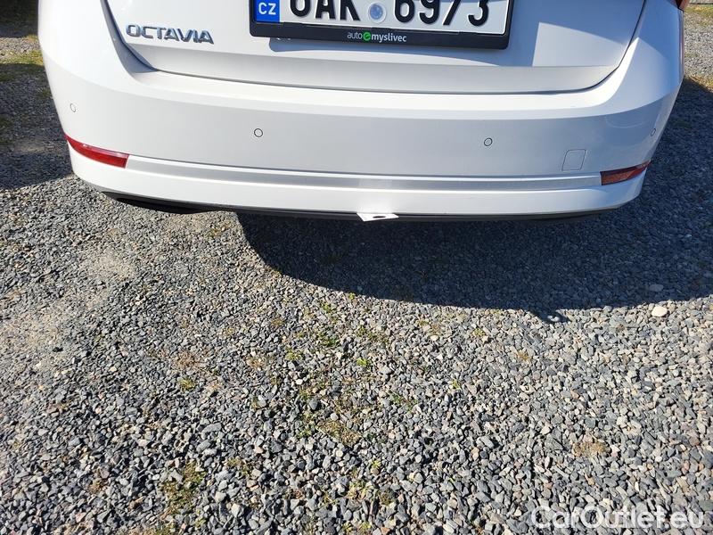  Skoda  Octavia  Lim. (NX3)(2020) Oct. 2.0TDI 110 Style AT 5d #17