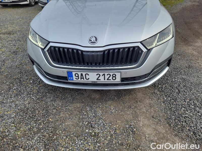  Skoda  Octavia  Lim. (NX3)(2020)  1.5TSI 110 Style 5d #2