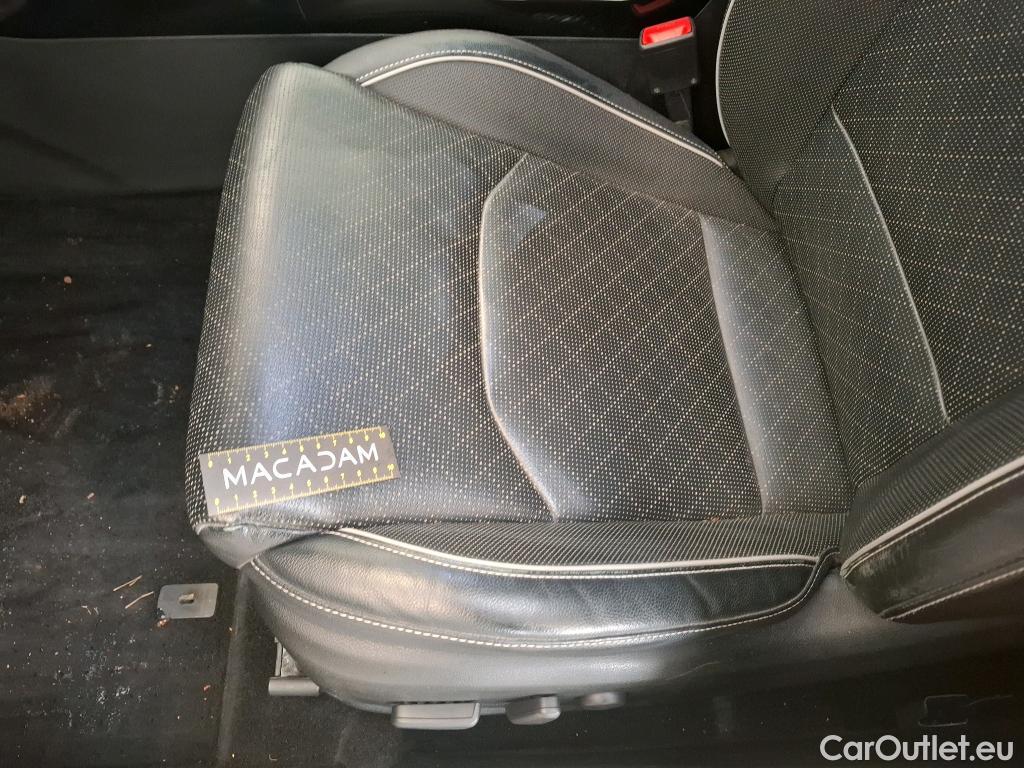  KIA  XCeed KIA  / 2019 / 5P / Crossover 1.6 GDI ISG ISG PHEV PREMIUM DCT7 #3