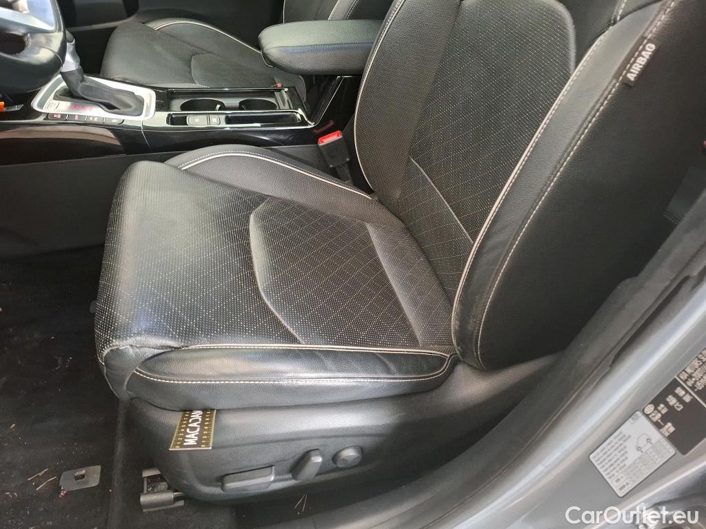 KIA  XCeed KIA  / 2019 / 5P / Crossover 1.6 GDI ISG ISG PHEV PREMIUM DCT7 #20