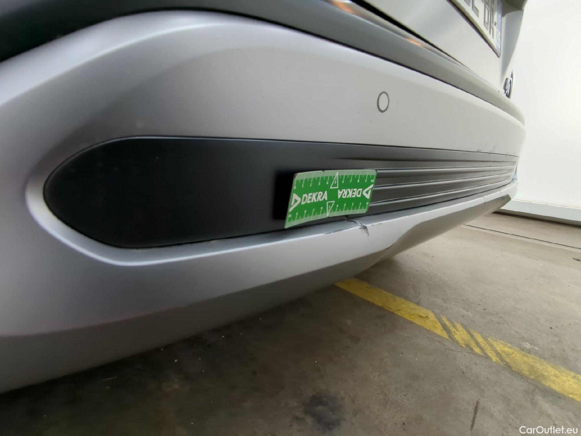  Hyundai  Konna HYUNDAI Kona / 2020 / 5P / SUV 1.6 HYBRID 141 EXECUTIVE HEV #18