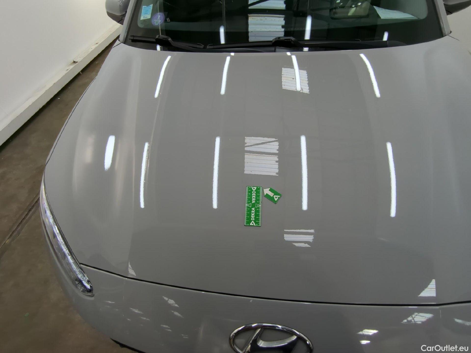  Hyundai  Konna HYUNDAI Kona / 2020 / 5P / SUV 1.6 HYBRID 141 EXECUTIVE HEV #9