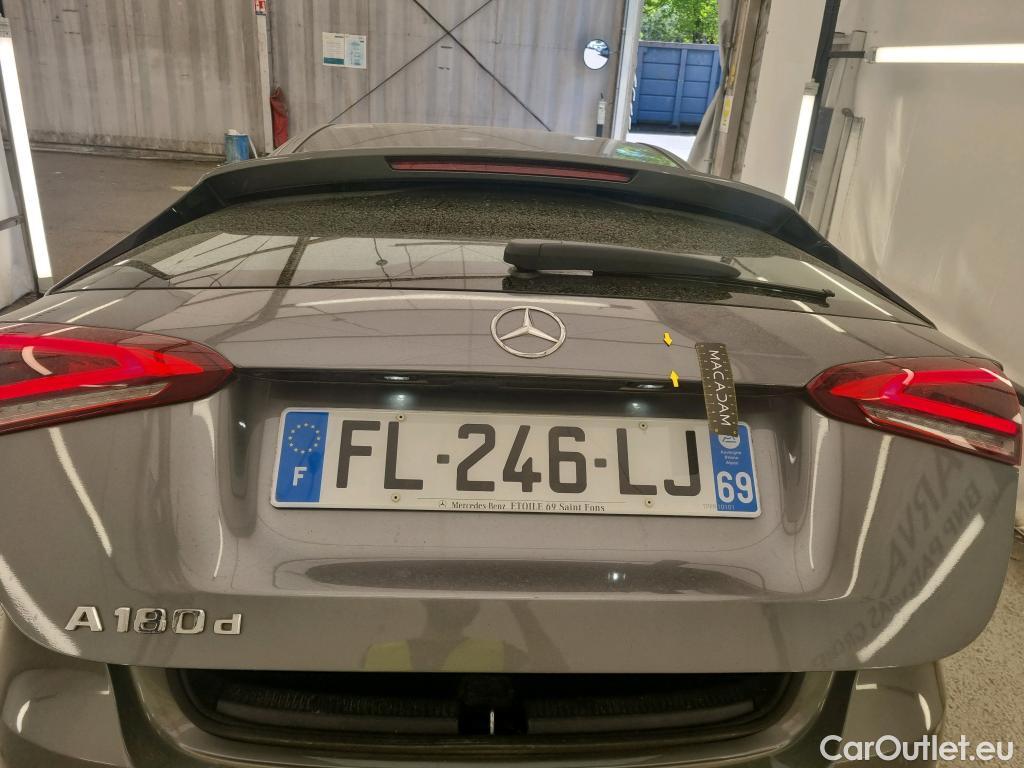  Mercedes  A-Klasse MERCEDES-BENZ Classe A Compact / 2018 / 5P / Berline A 180 d Business Line #6