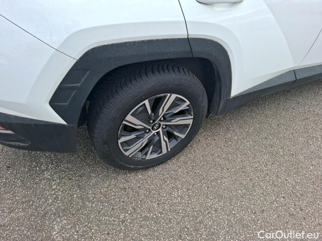  Hyundai  Tucson  Business Mild-Hybrid 2WD 1.6 CRDI 135CV BVM6 E6d #3