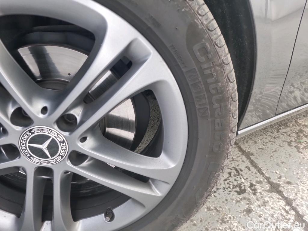  Mercedes  A-Klasse MERCEDES-BENZ Classe A Compact / 2018 / 5P / Berline A 180 d Business Line #12