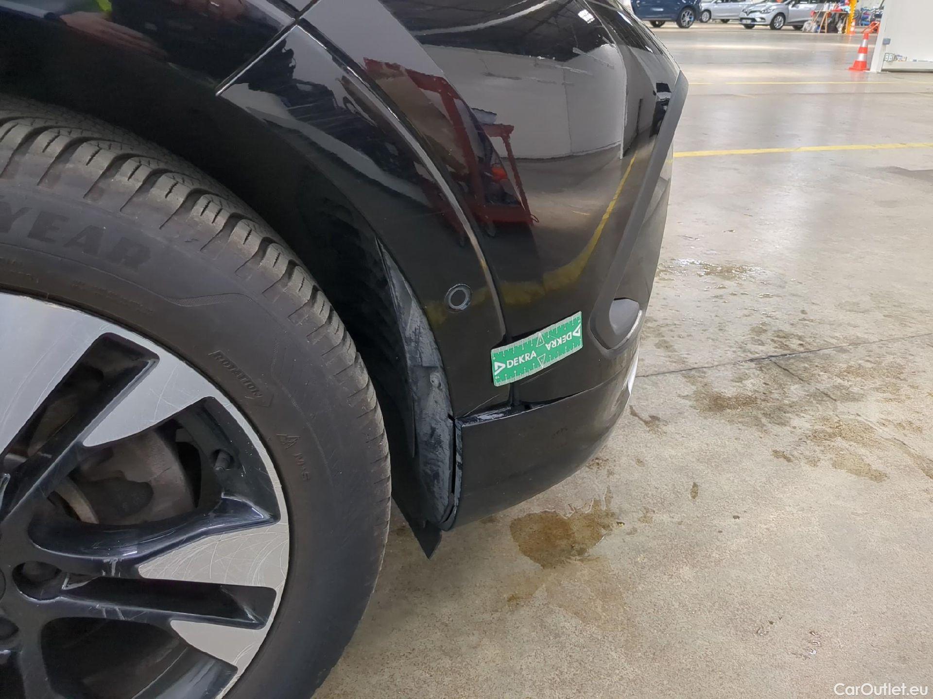  Opel   Grandland X Grandland X Elegance Business 1.5 130CV BVA8 E6d #14