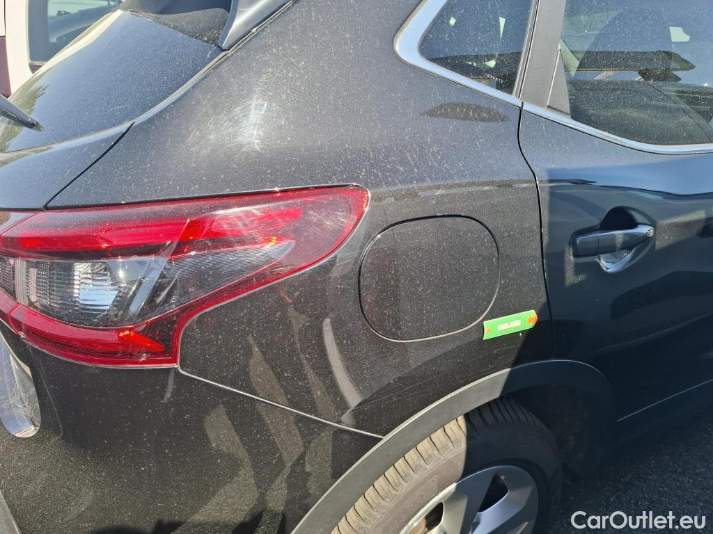  Nissan  Qashqai NISSAN  / 2017 / 5P / Crossover 1.5 DCI 115 DCT Business Edition #32
