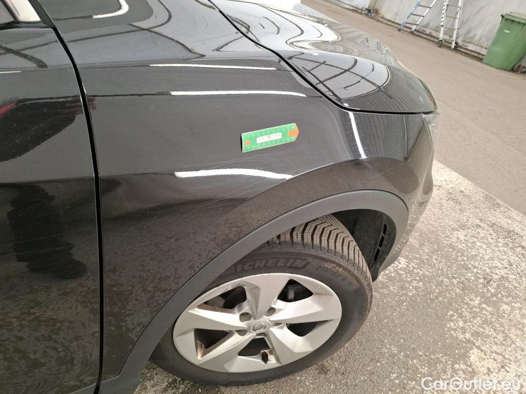  Nissan  Qashqai NISSAN  / 2017 / 5P / Crossover 1.5 DCI 115 DCT Business Edition #44