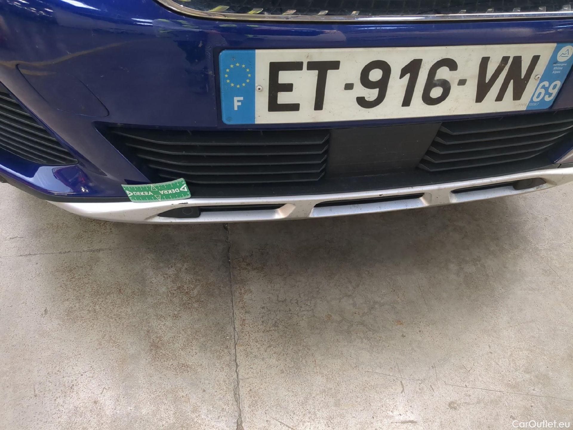  Peugeot  3008  Allure 1.2 PureTech 130CV BVM6 E6 #50