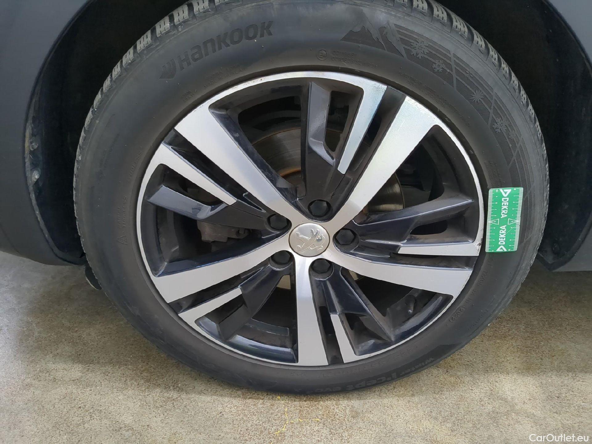  Peugeot  3008  Allure 1.2 PureTech 130CV BVM6 E6 #23