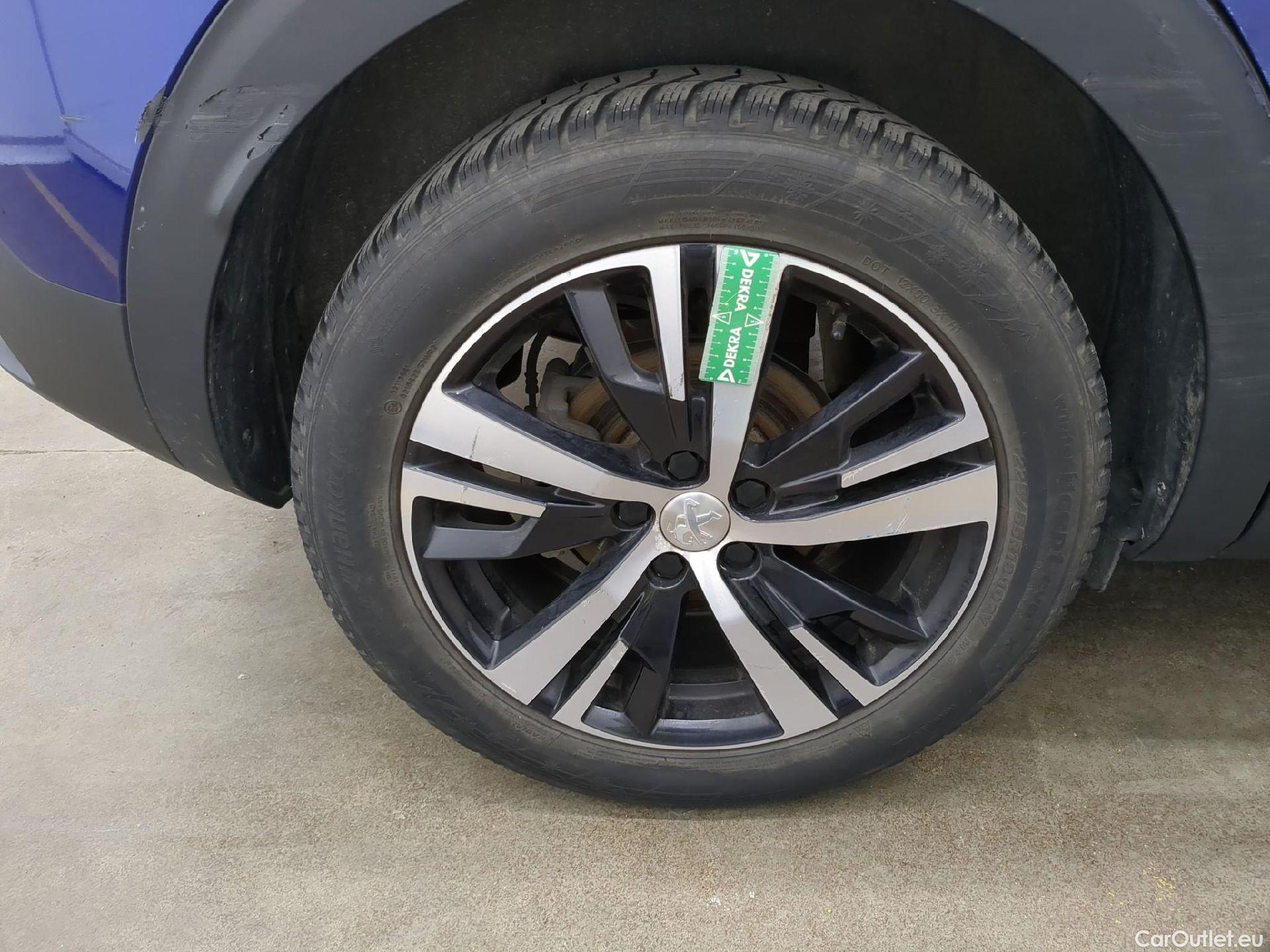  Peugeot  3008  Allure 1.2 PureTech 130CV BVM6 E6 #28