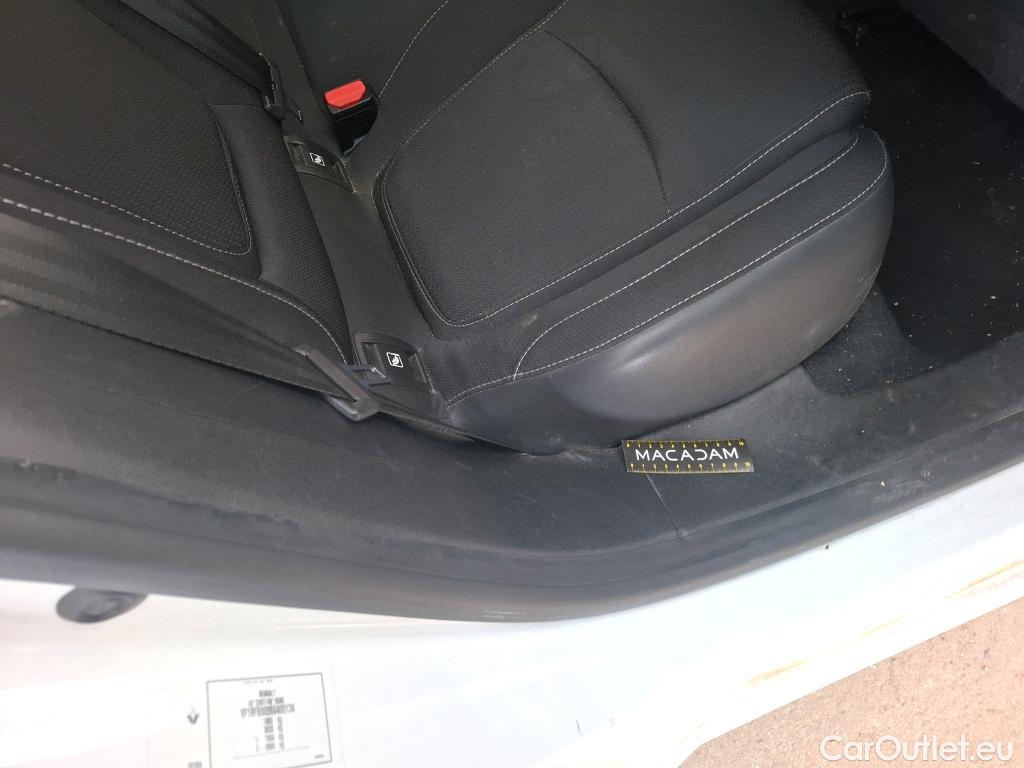  Renault  Megane  IV Berline 5pt. Business 1.5 dCi 115CV BVM6 E6d #23