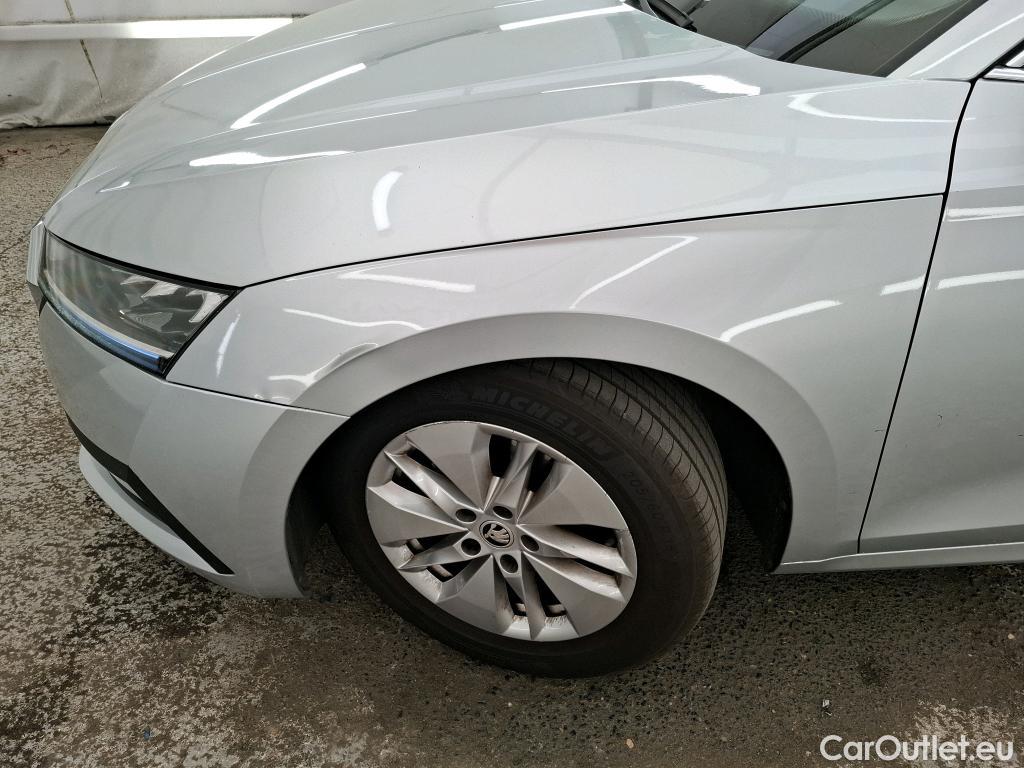  Skoda  Octavia  Berline Business 2.0 TDI 115CV BVA7 E6d #31