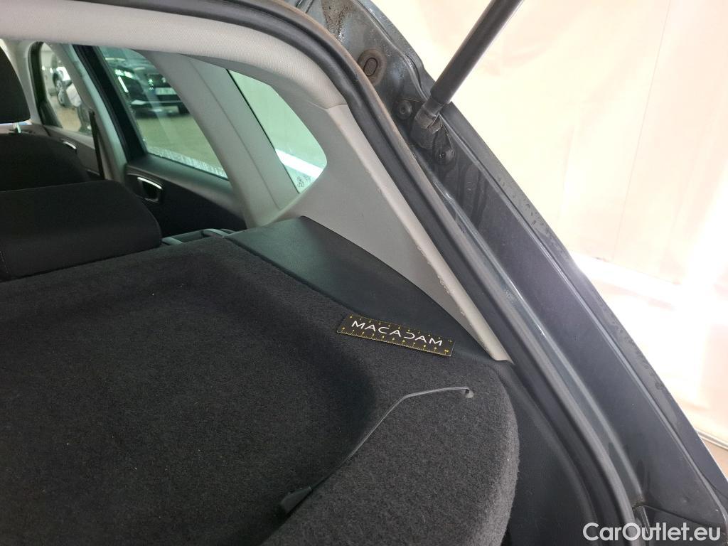  Seat  ATECA  Style Business 1.6 TDI 115CV BVA7 E6dT #37