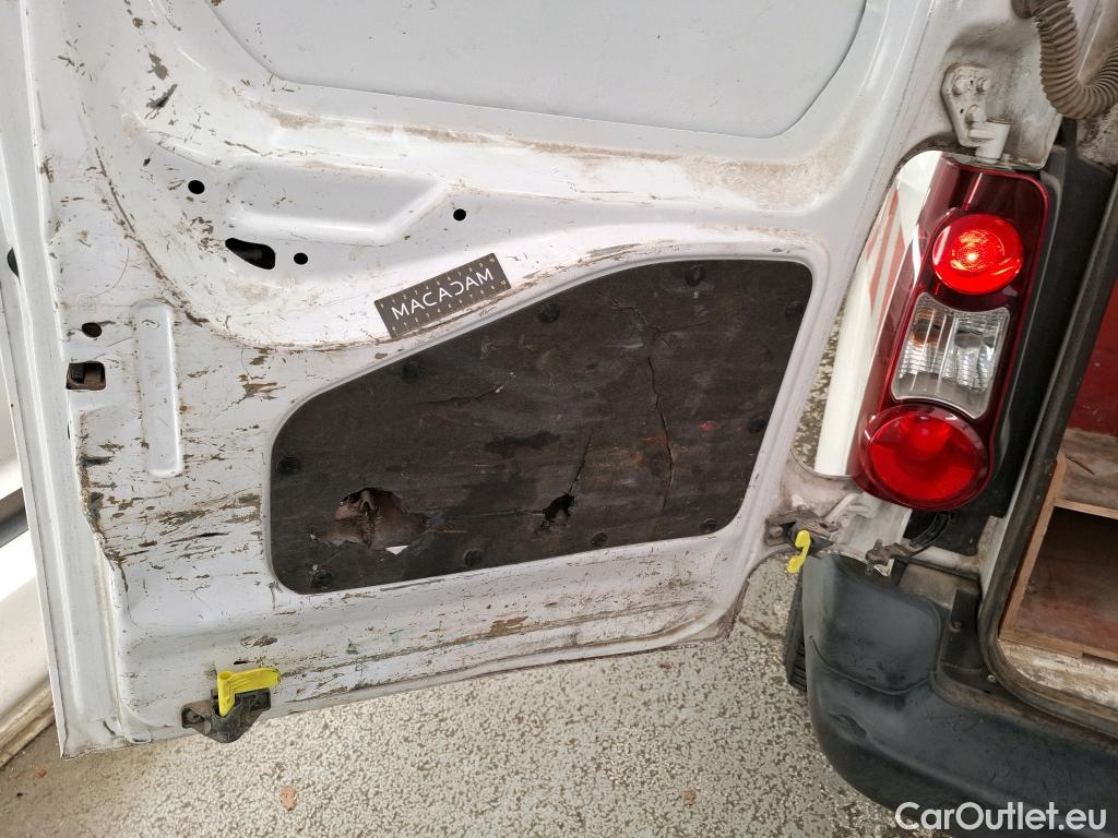  Citroen  Berlingo  Fourgon Club L1 (Court) 1.6 BlueHDi 75CV BVM5 E6 #41