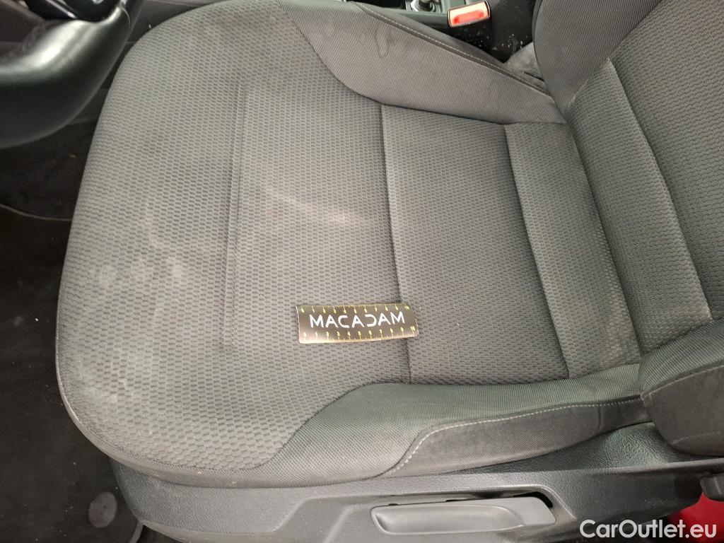  Volkswagen  Golf  VII Berline Confortline Business BMT 1.6 TDI 115CV BVA7 E6dT #20