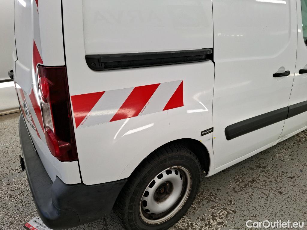  Citroen  Berlingo  Fourgon Club L1 (Court) 1.6 BlueHDi 75CV BVM5 E6 #7