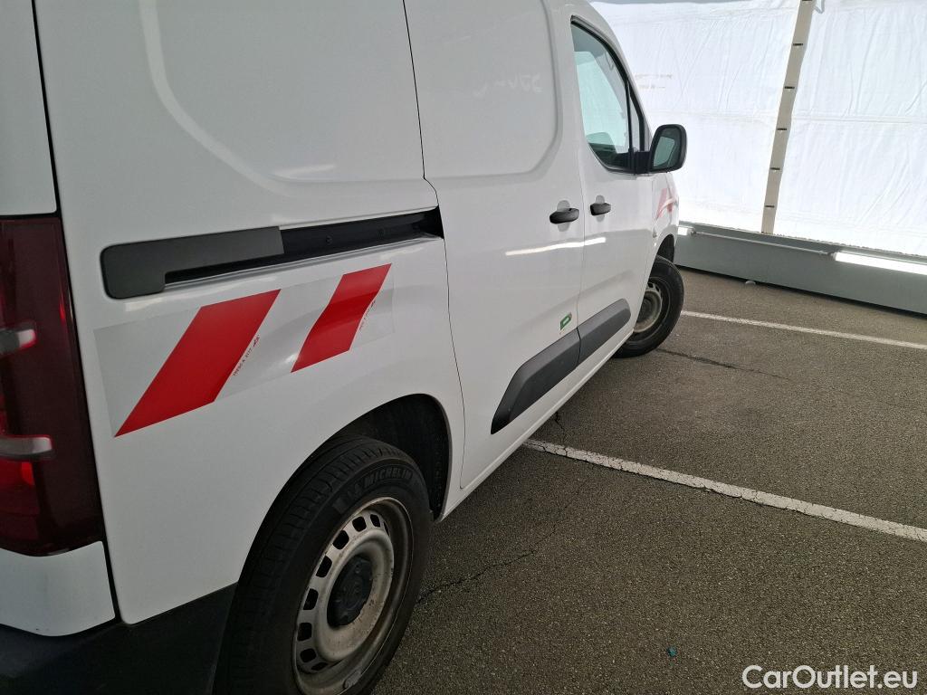  Citroen  Berlingo  Fourgon Club M 650 1.5 BlueHDi 75CV BVM5 E6dT #16