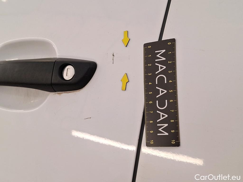  Opel  Combo OPEL  / 2018 / 4P / Fourgonnette 1.5 diesel 100chL1H1/stand CARGO PACK C #50