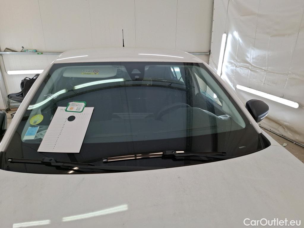  Peugeot  208  Premium 1.5 HDi 100CV BVM6 E6d #1