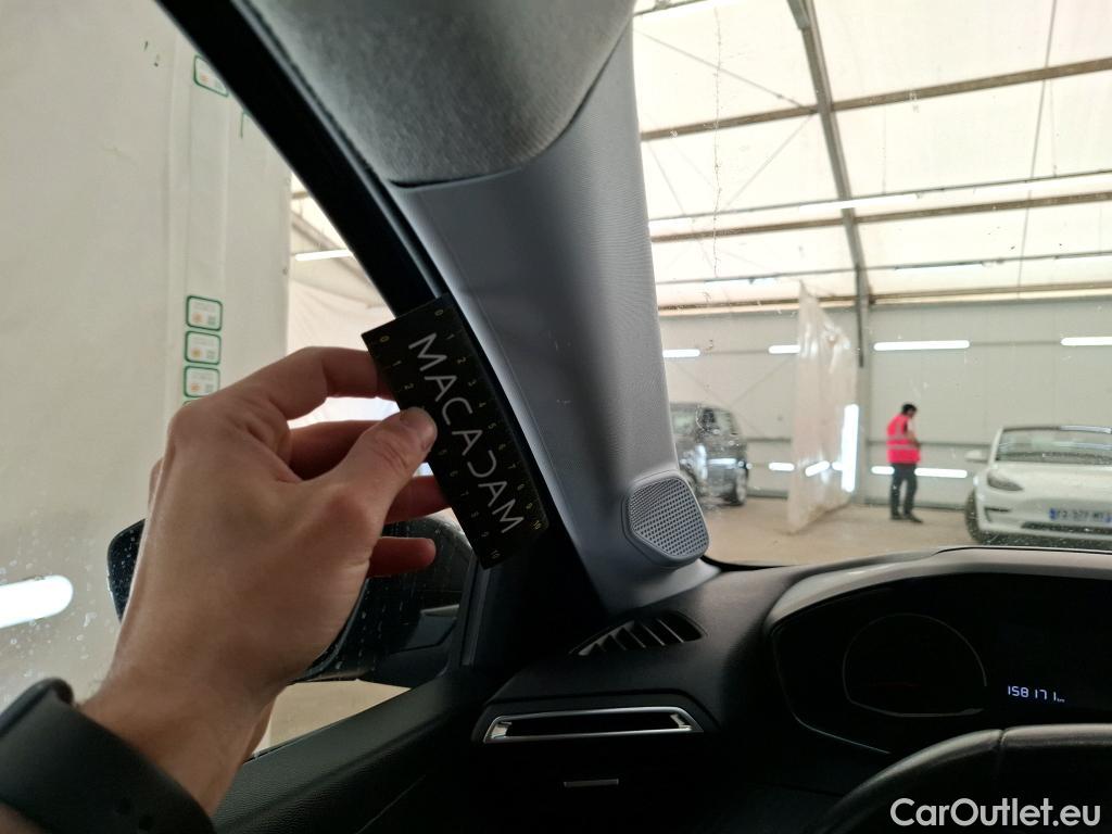  Peugeot  208  Premium 1.5 HDi 100CV BVM6 E6d #49