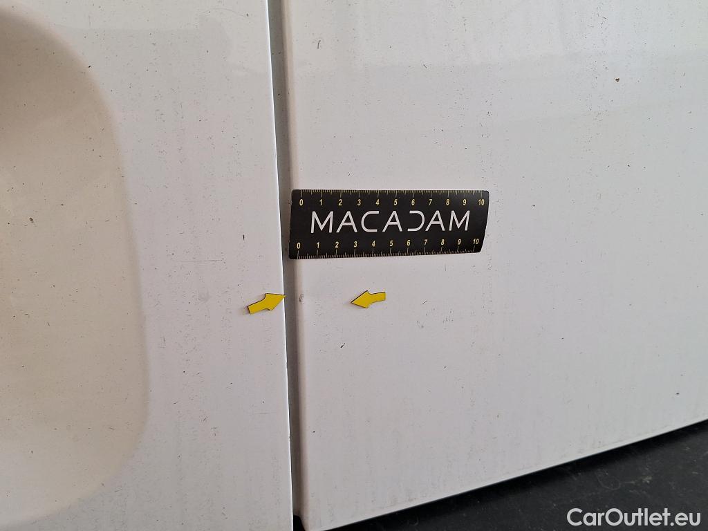  Opel  Combo OPEL  / 2018 / 4P / Fourgonnette 1.5 diesel 100chL1H1/stand CARGO PACK C #75