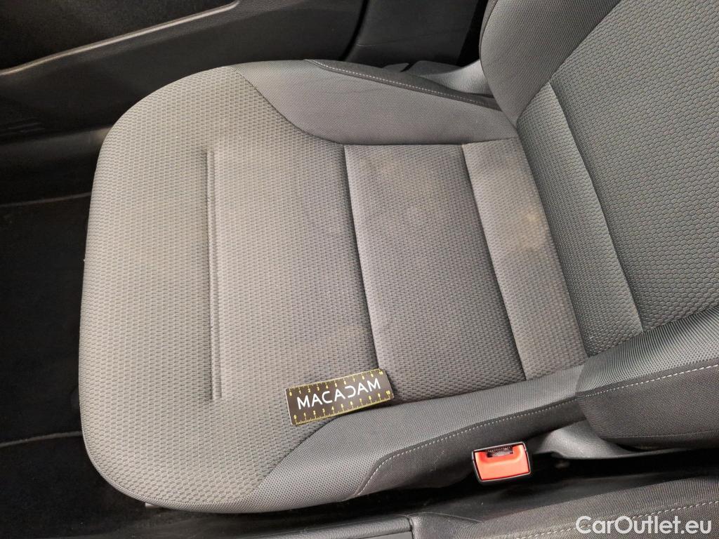  Volkswagen  Golf  VII Break Confortline Business BMT 1.6 TDI 115CV BVA7 E6dT #60