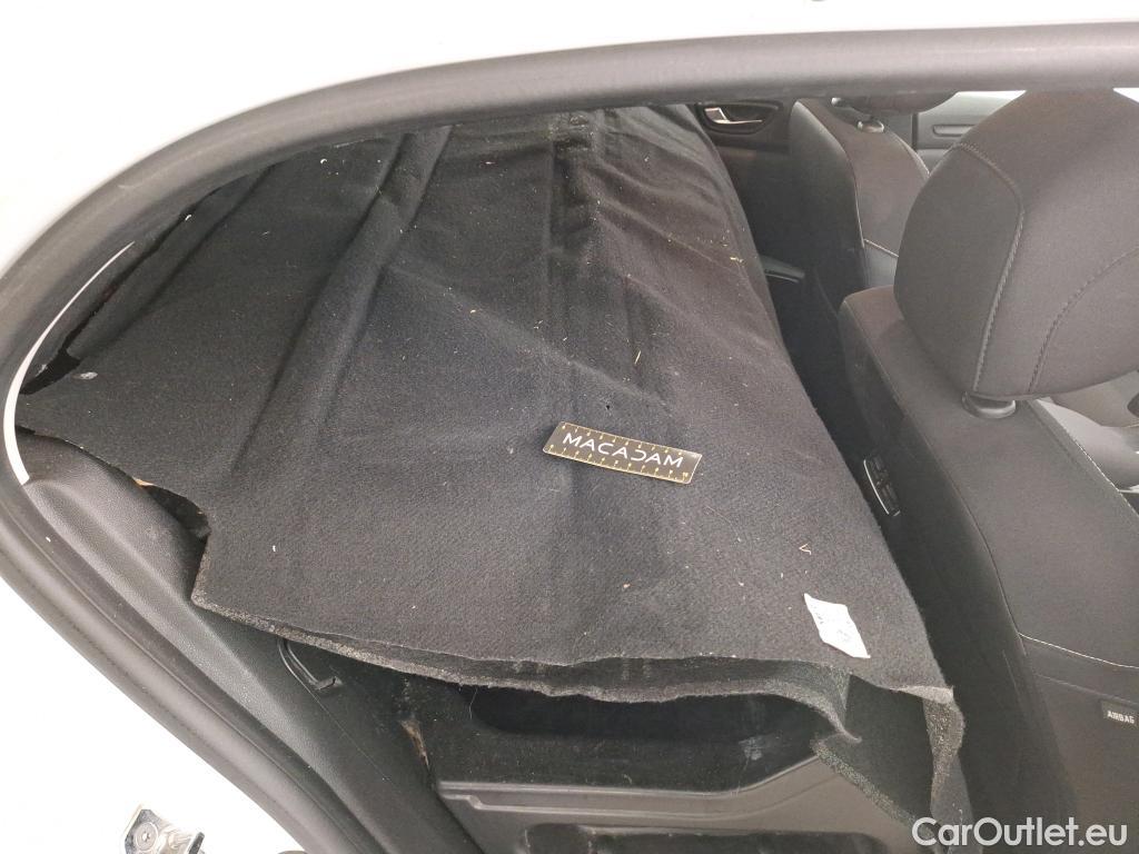  Renault  Megane  IV Berline 5pt. Business 1.5 dCi 115CV BVM6 E6dT / TRANSFO VP/VF
 #32