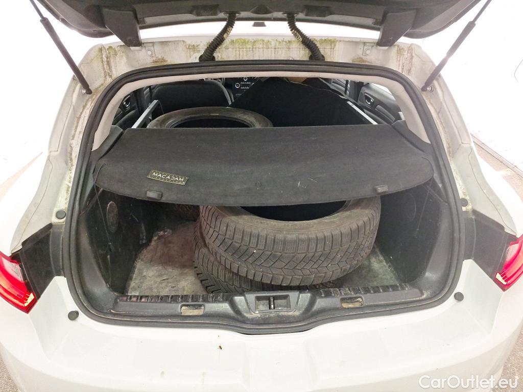  Renault  Megane  IV Berline 5pt. Business 1.5 dCi 115CV BVM6 E6dT / TRANSFO VP/VF
 #36