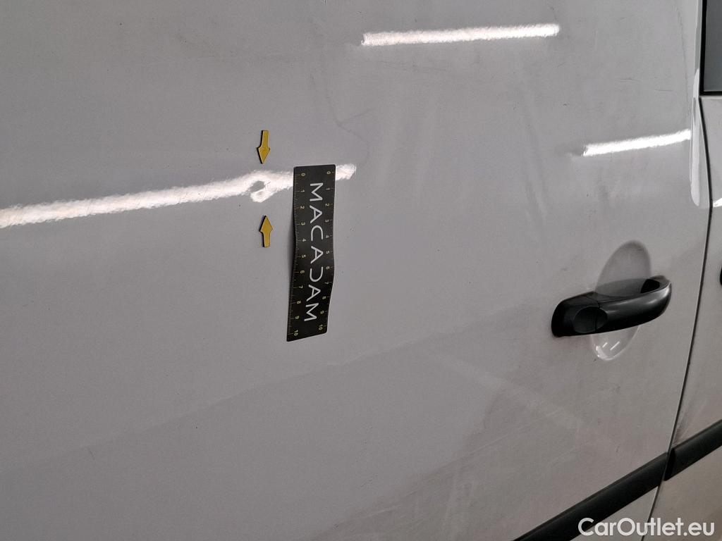  Volkswagen  Caddy VOLKSWAGEN  Van / 2015 / 4P / Fourgonnette 2.0 TDI 75 Business Line #32