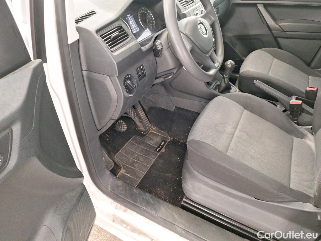  Volkswagen  Caddy VOLKSWAGEN  Van / 2015 / 4P / Fourgonnette 2.0 TDI 75 Business Line #44