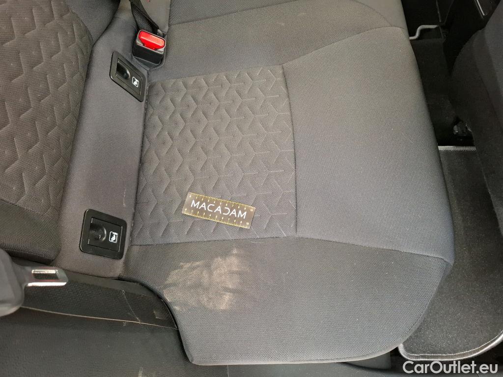  Toyota  Corolla TOYOTA  / 2018 / 5P / Berline Hybride 122h Dynamic Business Stage Acad #29